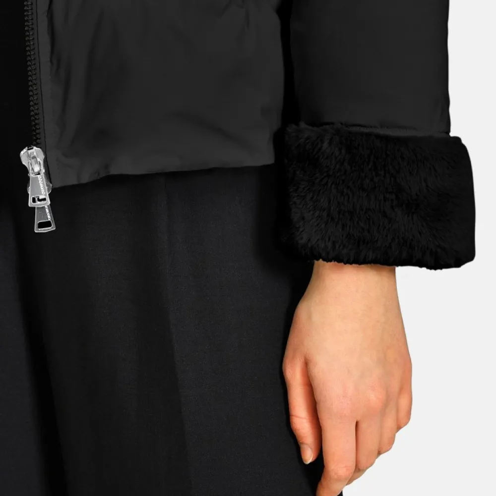 Mina Noir - Blouson En Fausse Fourrure / Nylon^OAKWOOD Best